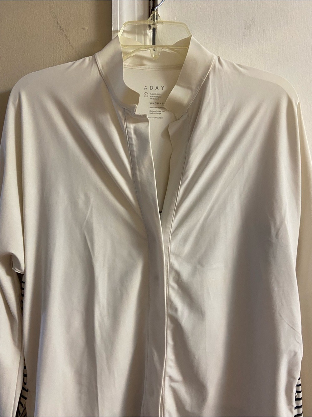 A.D.A.Y Cream Black Tunic Blouse snap up closure Large - Picture 3 of 6